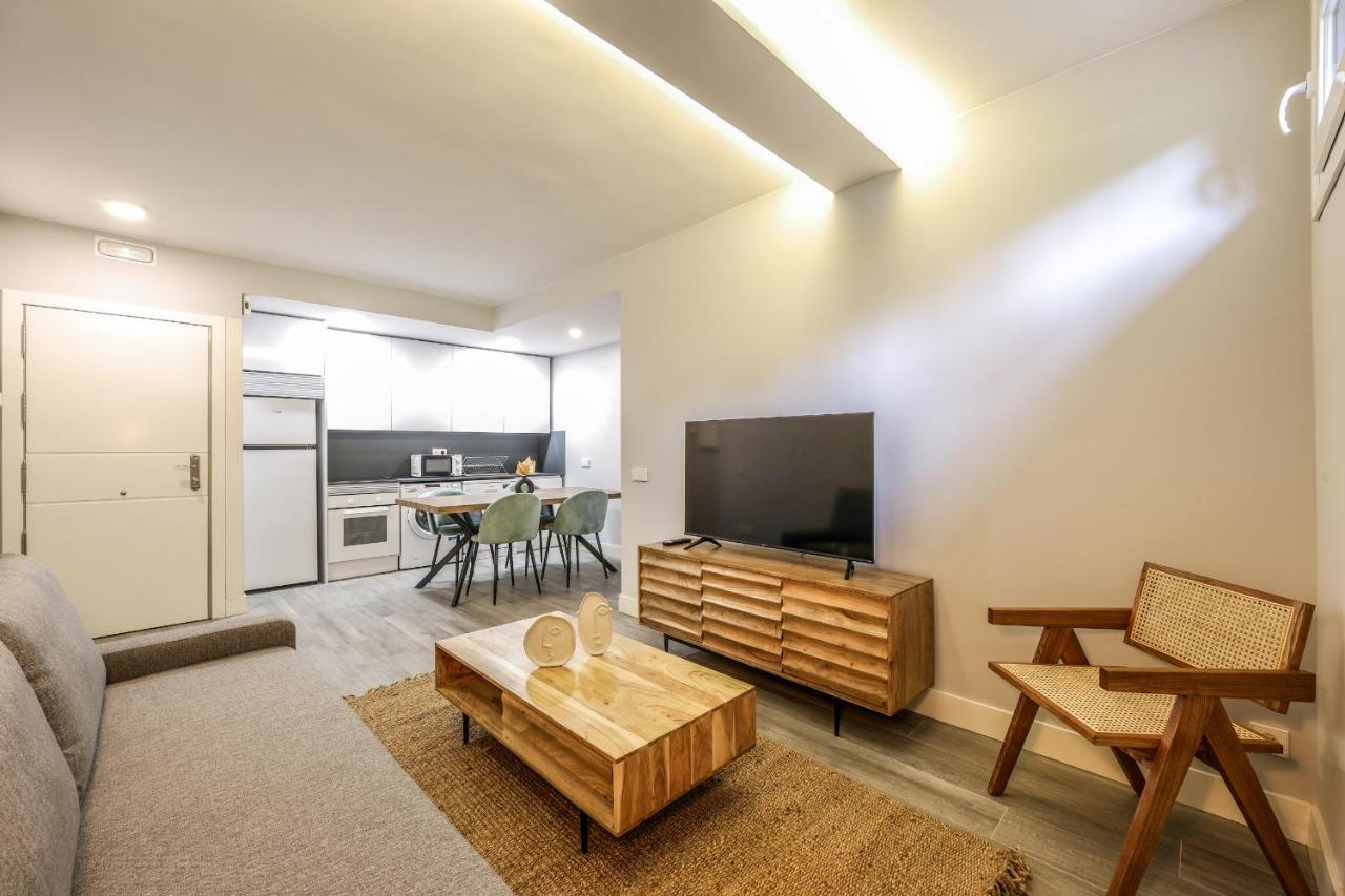 Apartamentos Reformados En Arturo Soria Madrid Eksteriør bilde