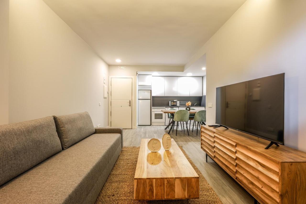 Apartamentos Reformados En Arturo Soria Madrid Eksteriør bilde