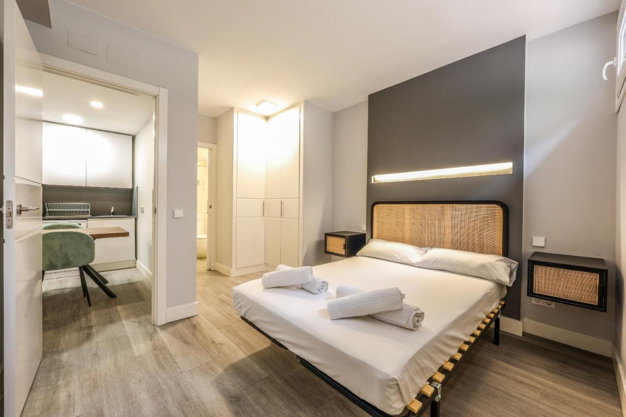 Apartamentos Reformados En Arturo Soria Madrid Eksteriør bilde