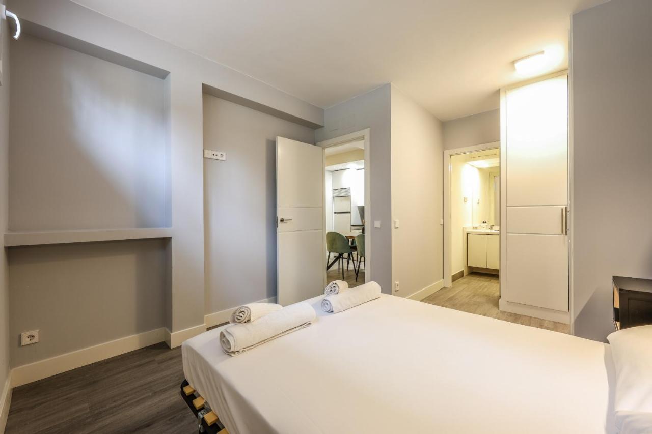 Apartamentos Reformados En Arturo Soria Madrid Eksteriør bilde