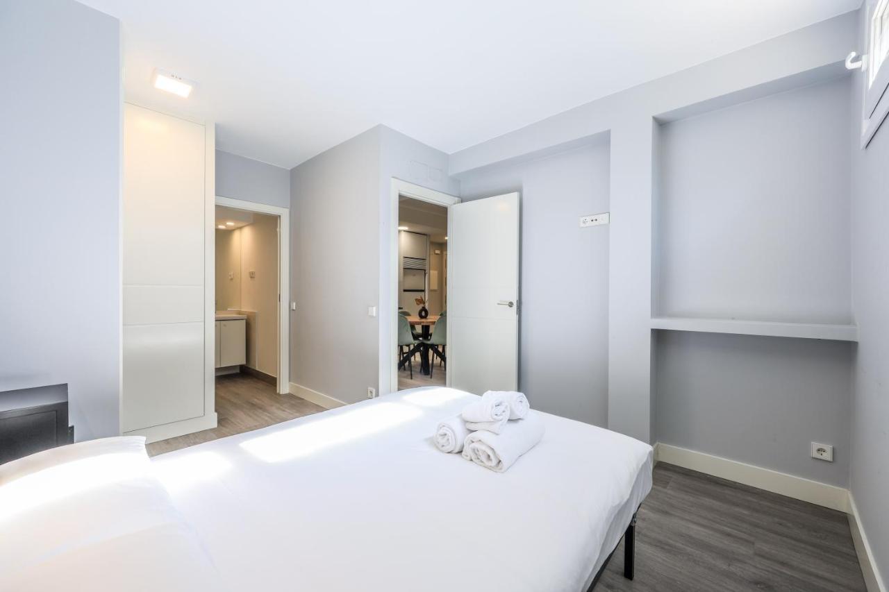 Apartamentos Reformados En Arturo Soria Madrid Eksteriør bilde